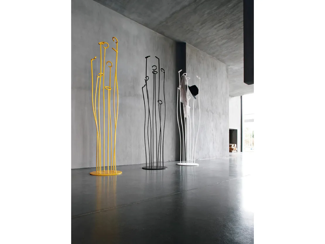 Appendiabiti di design Alga in metallo laccato di Tonin Casa