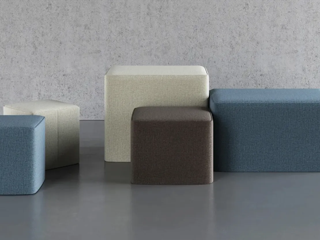 Pouf in tessuto disponibile in cinque misure diverse Porter di Doimo Salotti