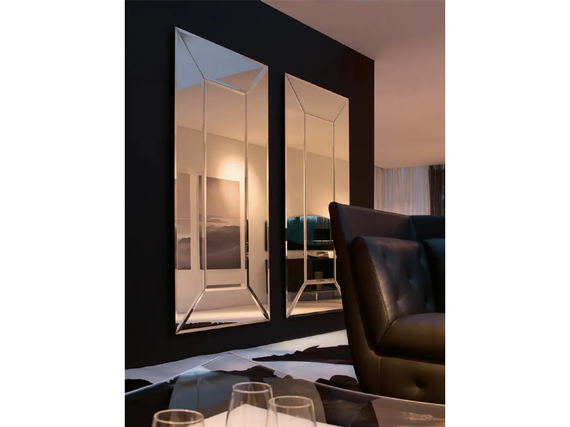 Specchio elegante e raffinato con bisello smussato Constantia di Tonin Casa