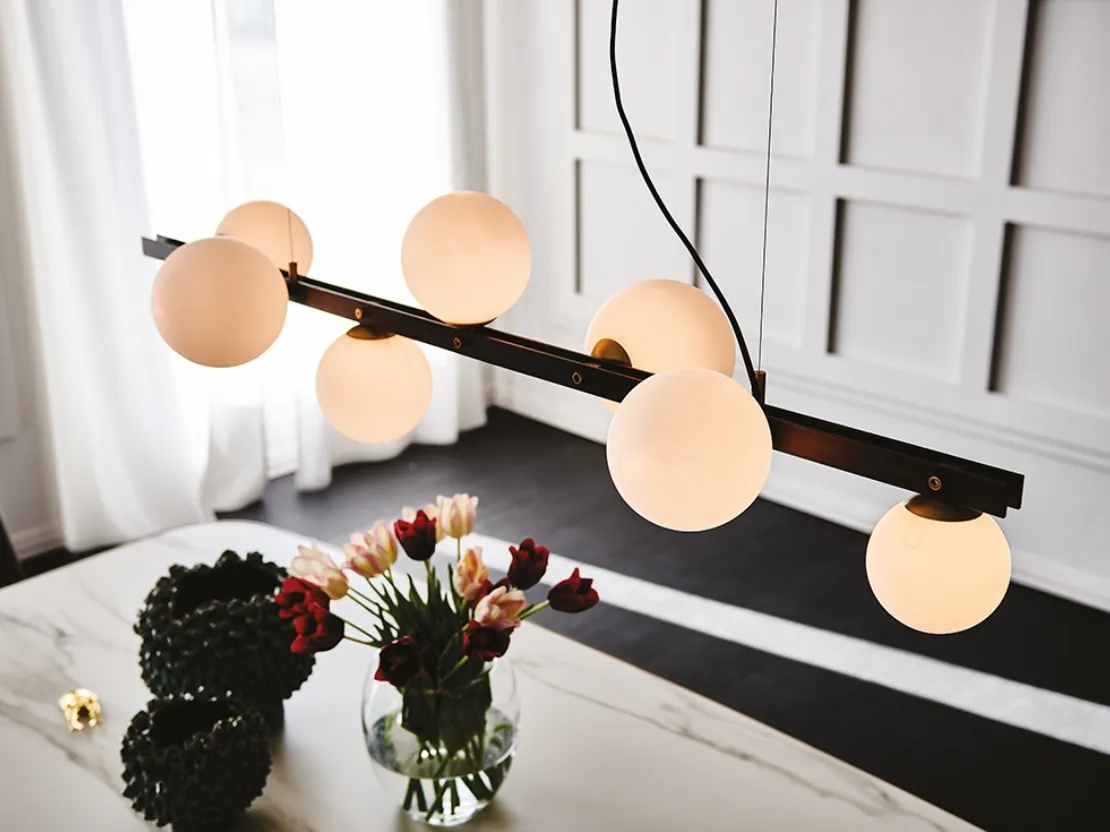 Lampada a sospensione in ferro brunito e sfere in vetro Planeta di Cattelan Italia