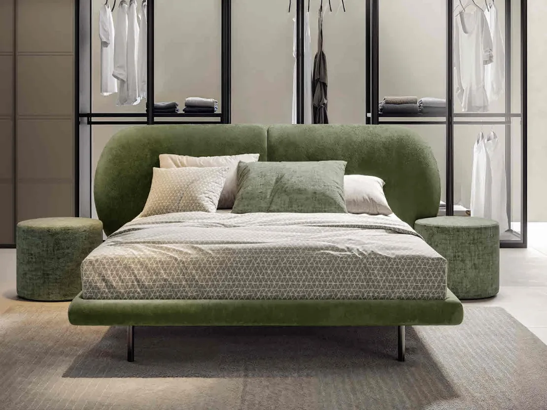 Letto imbottito Chloe di Veneran