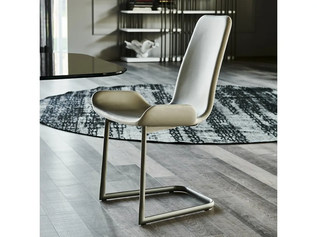 Sedia in pelle con struttura in acciaio Flamingo Cantilever di Cattelan Italia