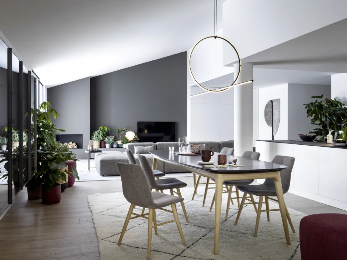 Tavolo Hanami con top in marmo di Novamobili