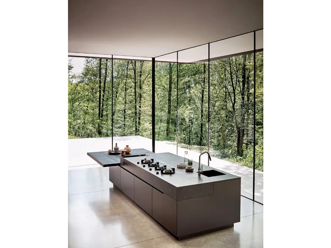 Cucina Design lineare Maxima 2-2 Peaceful Wilderness con bancone snack in rovere termocotto di Cesar