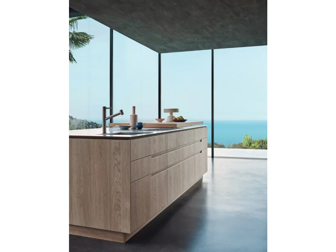 Cucina Design lineare N_Elle Living by the sea in essenza di Rovere Nordico e top in acciaio inox di Cesar